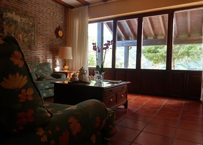 Hotel Rural El Otero 2*